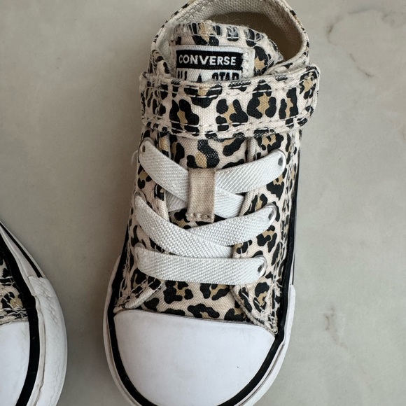 Converse All Star Leopard Girls Shoes Size 7 - Picture 3 of 11